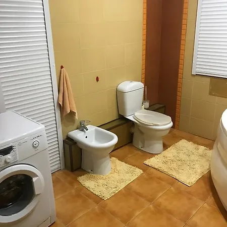Apartment On Nesterova *